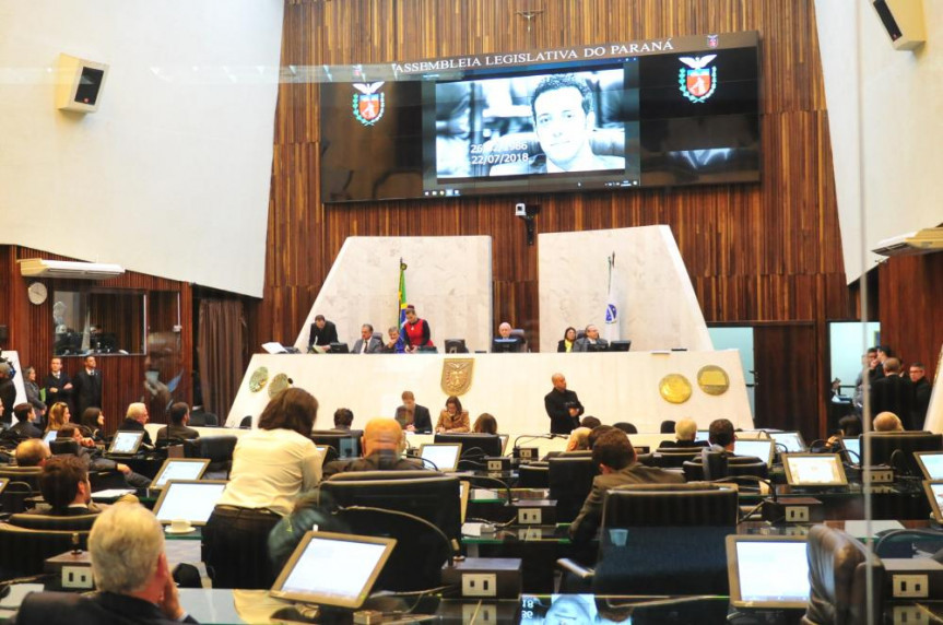 Plenário da Assembleia Legislativa do Paraná.