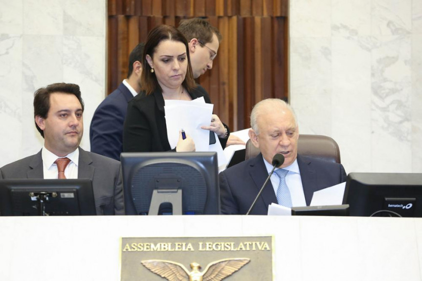 Governador Carlos Massa Ratinho Júnior e presidente Ademar Traiano (PSDB).