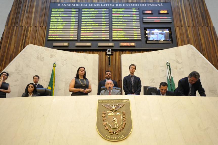 Projeto que cria o Cadin é aprovado com emendas em segunda votação