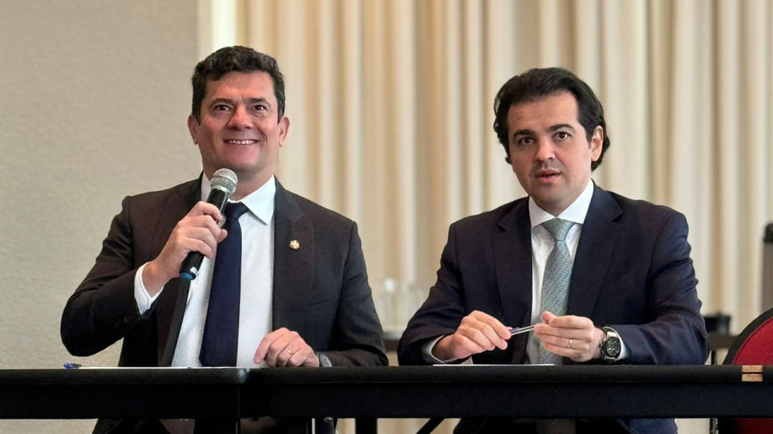 O encontro, que ocorreu em Curitiba, reuniu 12 conselhos profissionais de áreas como medicina, medicina veterinária, engenharia, arquitetura e urbanismo, contabilidade, entre outros.