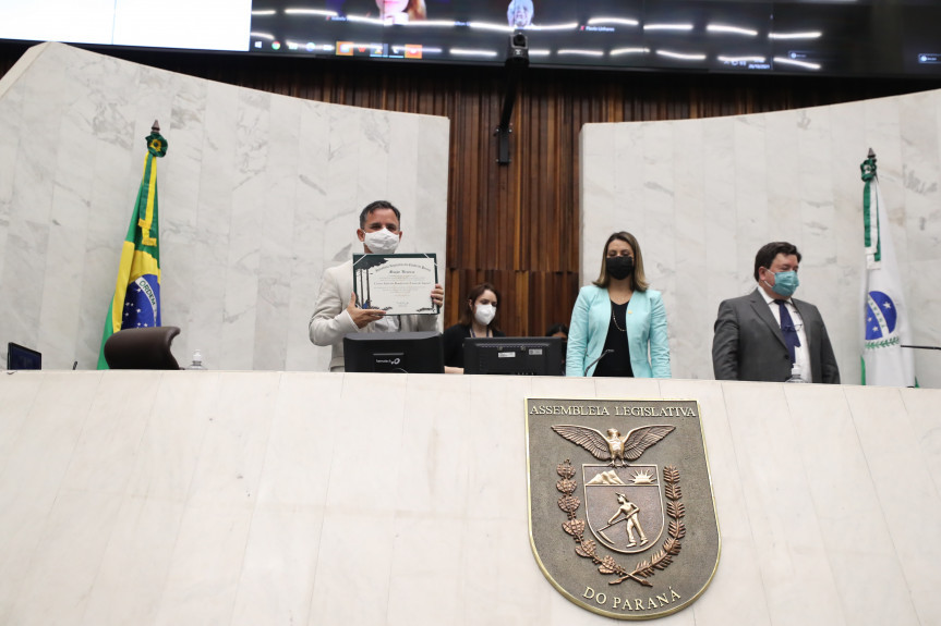 Centro Espírita Beneficente União do Vegetal é homenageado pela Assembleia Legislativa