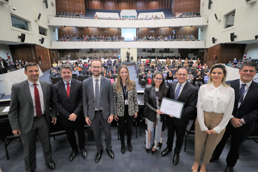 Evento promovido pela Escola do Legislativo da Assembleia Legislativa ocorreu durante toda esta quinta-feira (27), no Plenário da Casa.