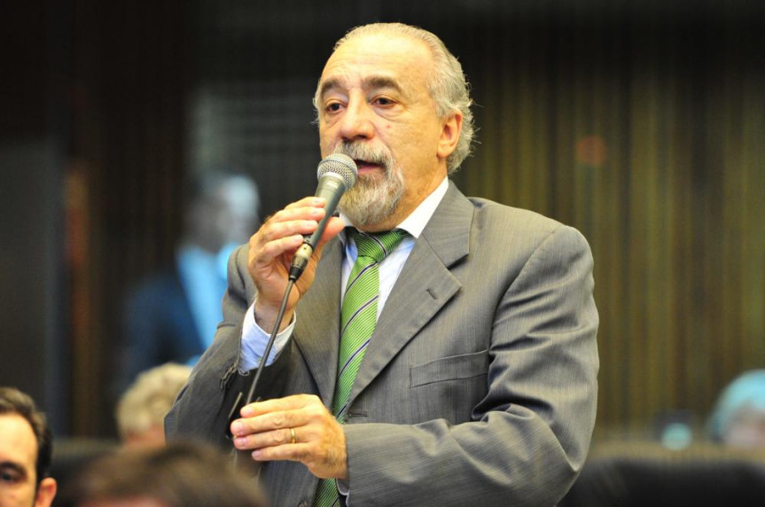 Deputado Rasca Rodrigues (PV).
