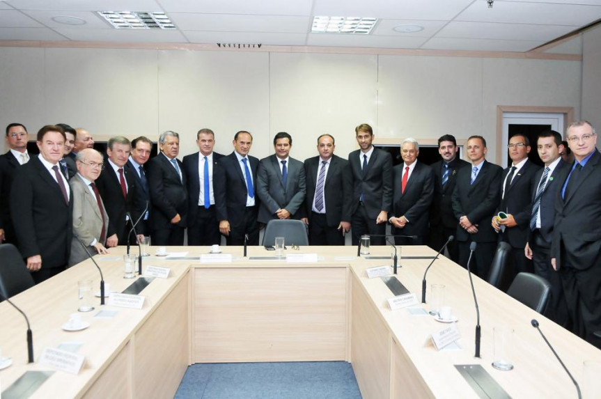 Reunião com ministro, em Brasília, aconteceu na última terça-feira (14).