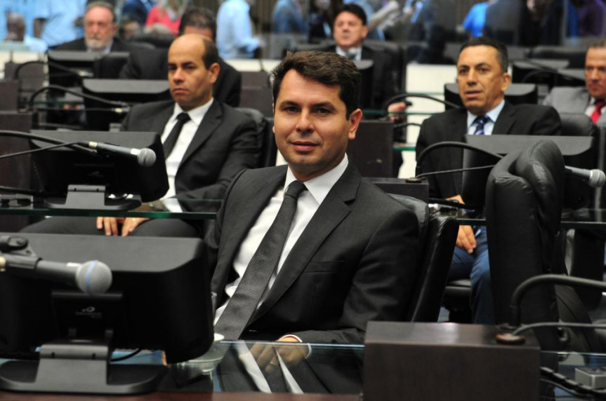 Deputado Alexandre Curi (PSB).