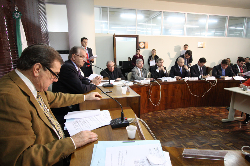 Reunião desta terça-feira acontece às 13h (Foto: Nani Gois)