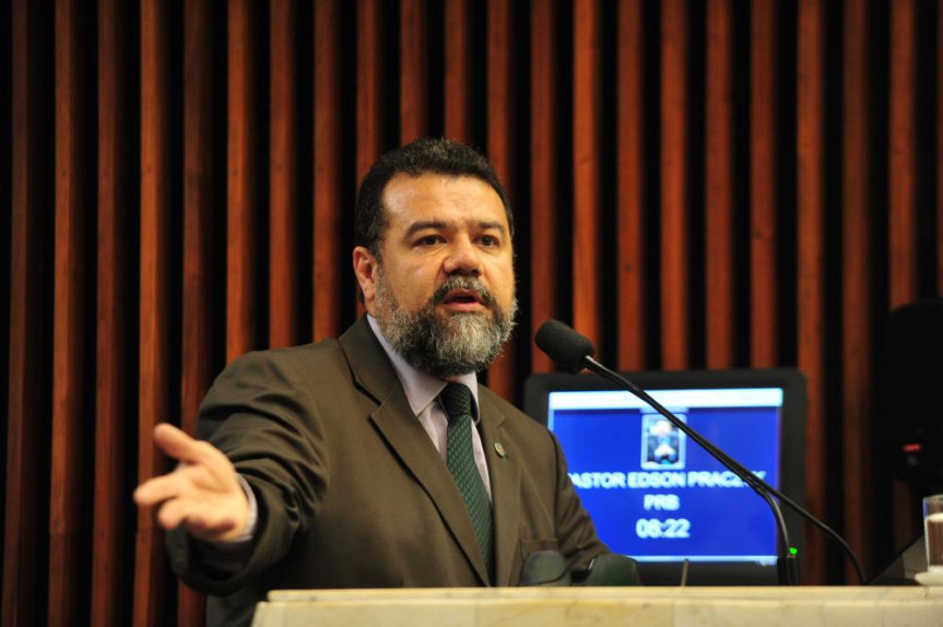 Deputado Pastor Edson Praczyk (PRB).