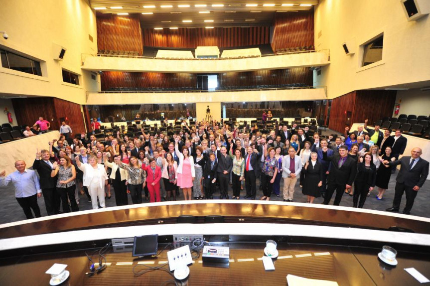 Sessão Solene - "Lançamento Estadual do Pacto Nacional Universitário pela Promoção do Respeito à Diversidade, da Cultura de Paz e dos Direitos Humanos" 16/03/2017
