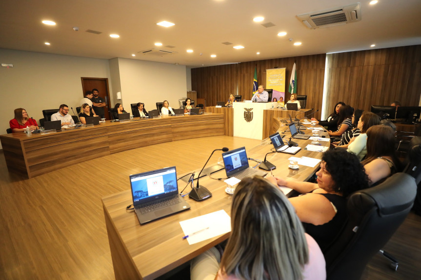 Reunião aconteceu no Auditório Legislativo, na tarde desta quarta-feira (8).