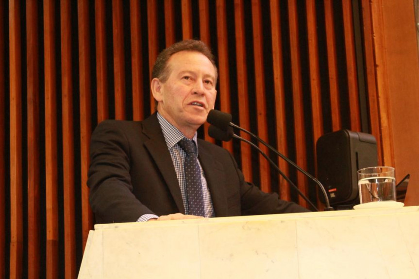 Deputado Professor Lemos (PT).