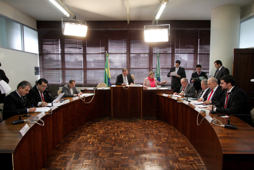 Reunião da Comissão de Constituição e Justiça.