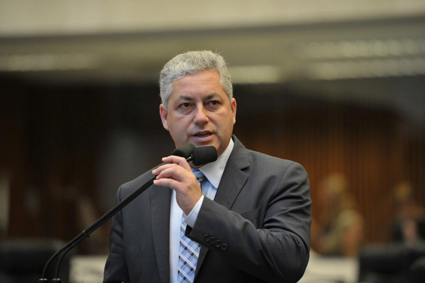 Deputado Douglas Fabrício (PPS).