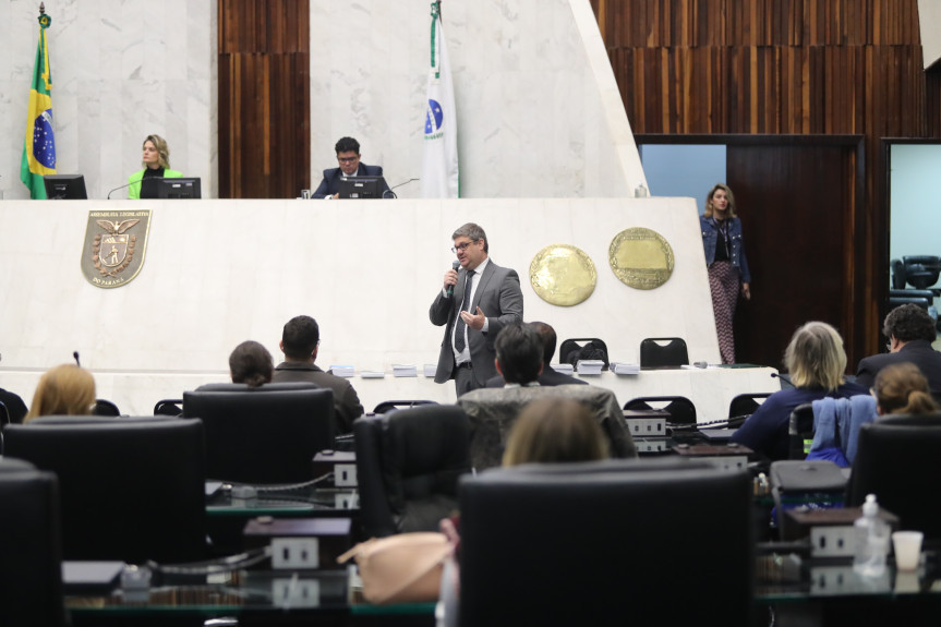 Segundo dia de evento lotou novamente o Plenário da Casa.