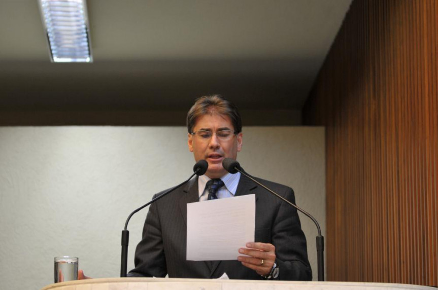Deputado Paranhos (PSC).