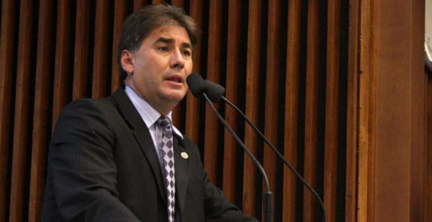 Deputado Leonaldo Paranhos (PSC).