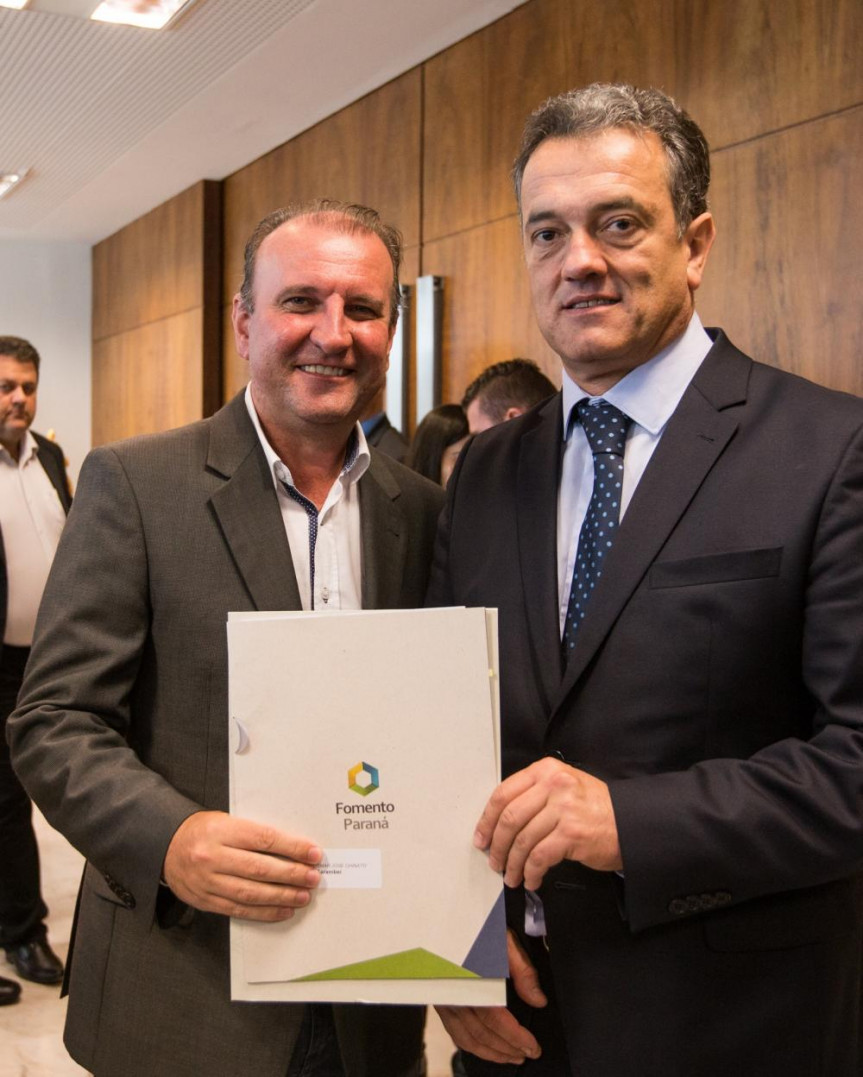 Prefeito de Carambeí, Osmar Blum e o deputado Plauto Miró 