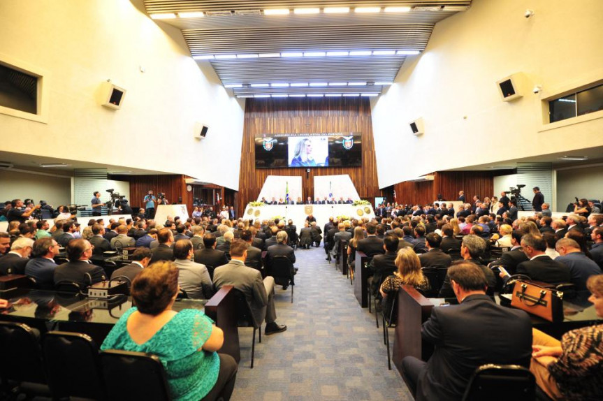 Plenário da Assembleia Legislativa do Paraná.