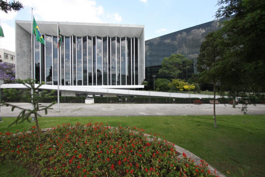 Assembleia Legislativa do Paraná.