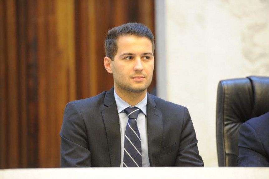 Deputado Paulo Litro (PSDB).