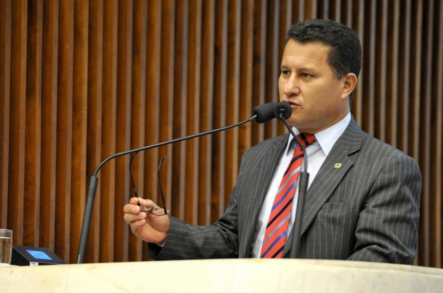 Deputado Adelino Ribeiro (PSL).