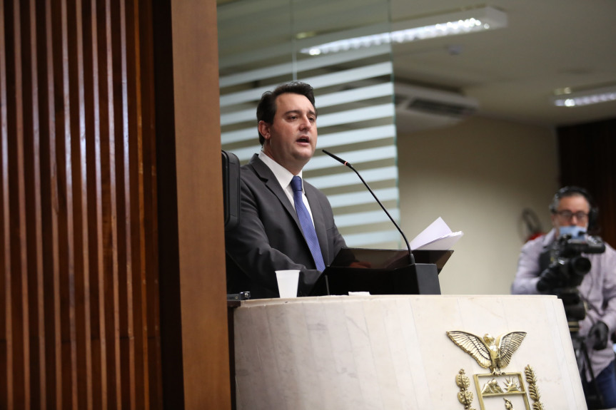 Governador Ratinho Junior fez a leitura da mensagem governamental sobre a atual situação do Estado do Paraná durante a abertura dos trabalhos legislativos.