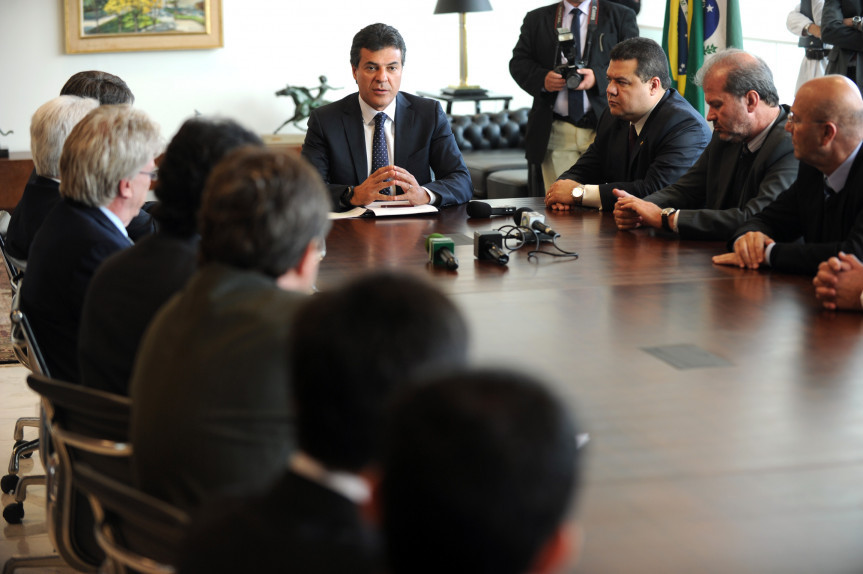 Governador Beto Richa sanciona a Lei Paranaense de Inovação.