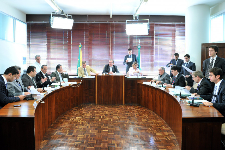 Reunião da Comissão de Constituição e Justiça (CCJ).