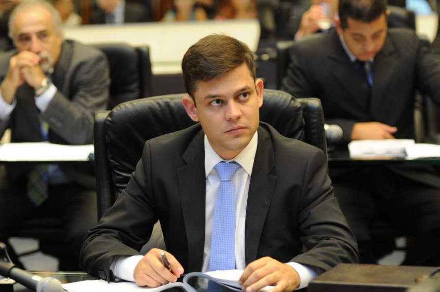 Deputado Tião Medeiros (PTB).