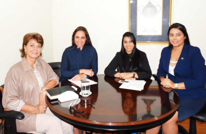 Deputadas, Cristina Silvestri (PPS), Maria Victória (PP), Mara Lima (PSDB) e Cláudia Pereira (PSC)
