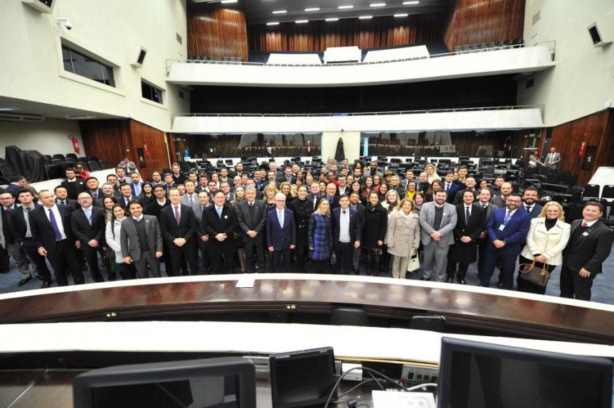 Lançamento da Frente Parlamentar em Defesa da Advocacia Paranaense.