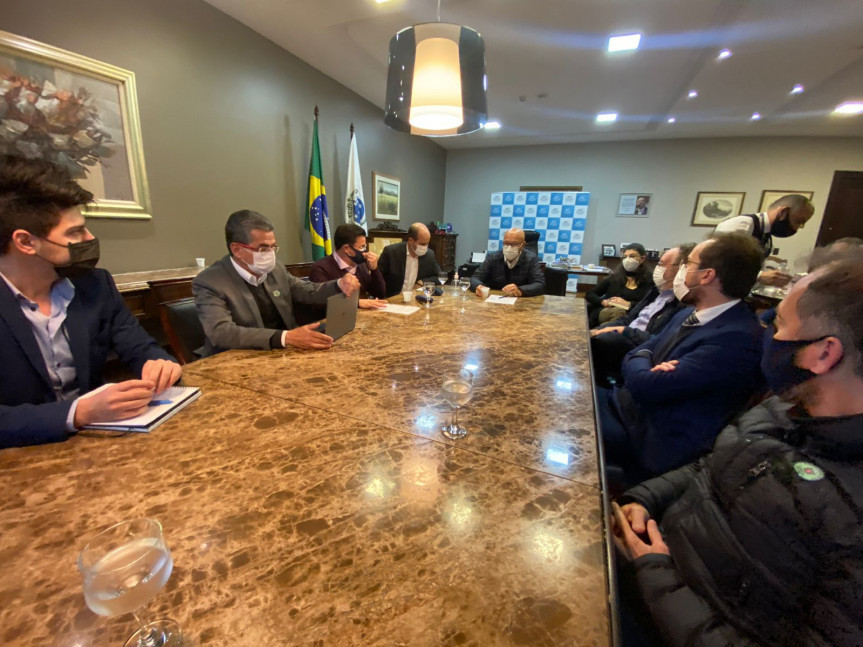 Reunião da coordenação técnica da Frente do Pedágio definiu os passos a serem adotados no relatório que será apresentado pelo Instituto Tecnológico de Transportes e Infraestrutura (ITTI), da UFPR.