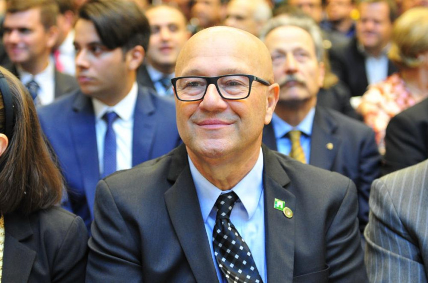 Deputado Luiz Claudio Romanelli (PSB).