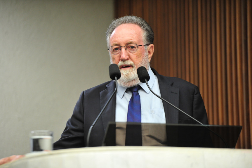 Deputado Tercílio Turini (CDN).