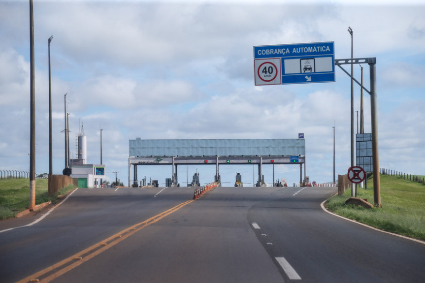 Dívida do pedágio seria pela cobrança de taxa de duplicação de obras que não foram realizadas.