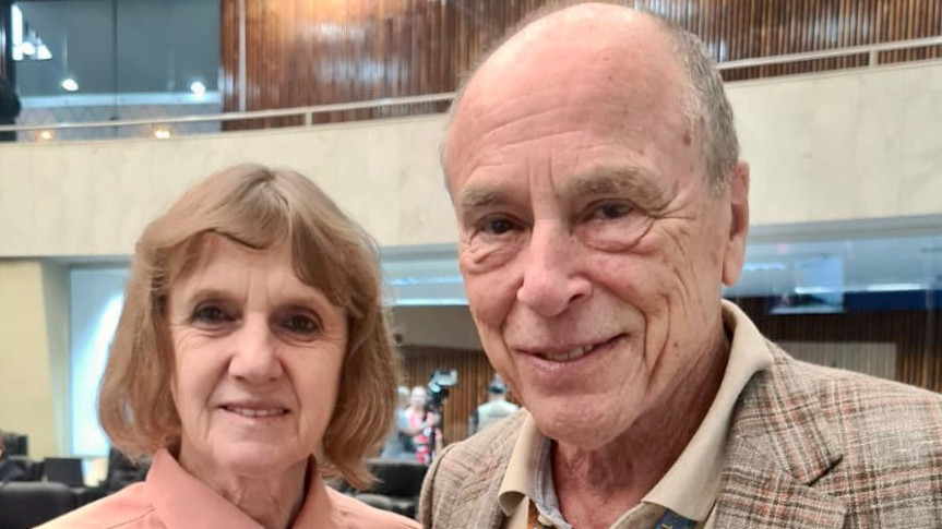 Deputada Luciana Rafagnin (PT) e José Álvaro da Silva Carneiro.