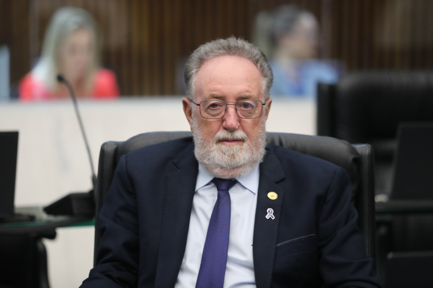 "O Paraná sofreu muito com as concessões anteriores. Não podemos permitir que os erros se repitam", afirma o deputado Tercilio Turini.