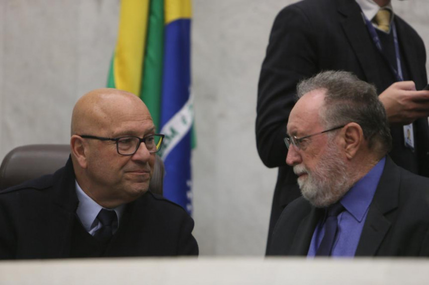 Deputados Luiz Claudio Romanelli (PSB) e Tercílio Turini (CDN).