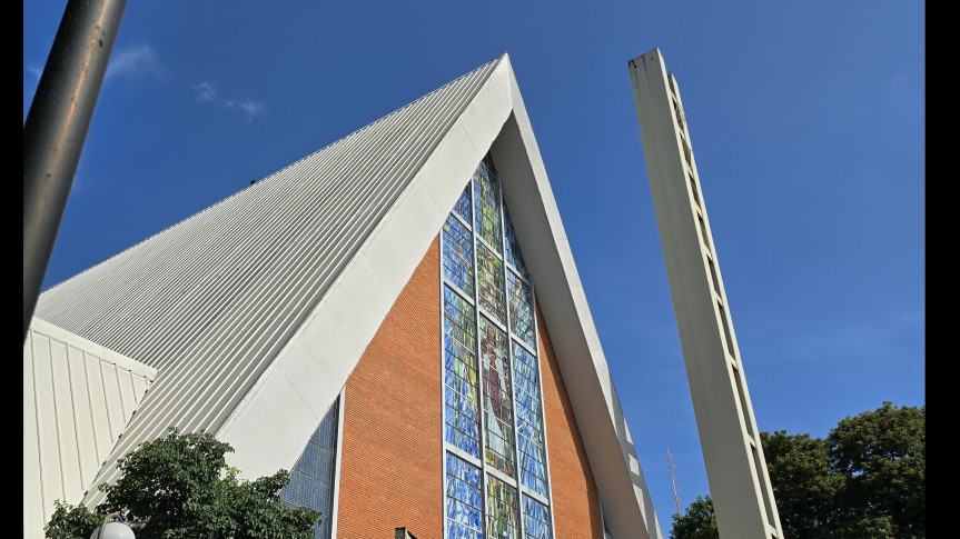 Em seu requerimento, o deputado lembrou que, ao longo de sua rica história, a Catedral passou por diversas fases de desenvolvimento e aprimoramento.