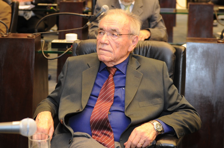 Na Assembleia Legislativa, Duílio Genari atuou por sete mandatos consecutivos.