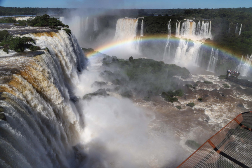 Cataratas do Iguaçu, um dos principais destinos turísticos do país.