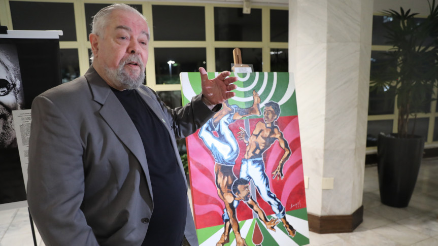 Os quadros pintados pelo artista estarão abertos à visitação na Assembleia Legislativa do Paraná até dia 30.