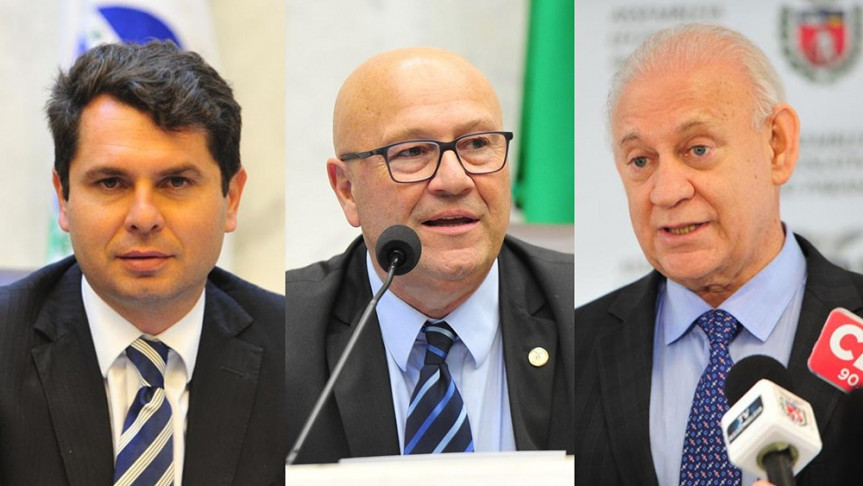 Deputados Alexandre Curi, Luiz Claudio Romanelli e Ademar Traiano são os autores do projeto que prevê a disponibilização de produtos antissépticos em banheiros de uso coletivo.