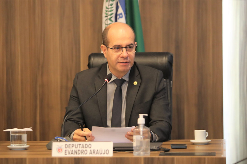 O relator na Comissão de Orçamento da Assembleia Legislativa do Paraná, deputado Evandro Araújo (PSD)