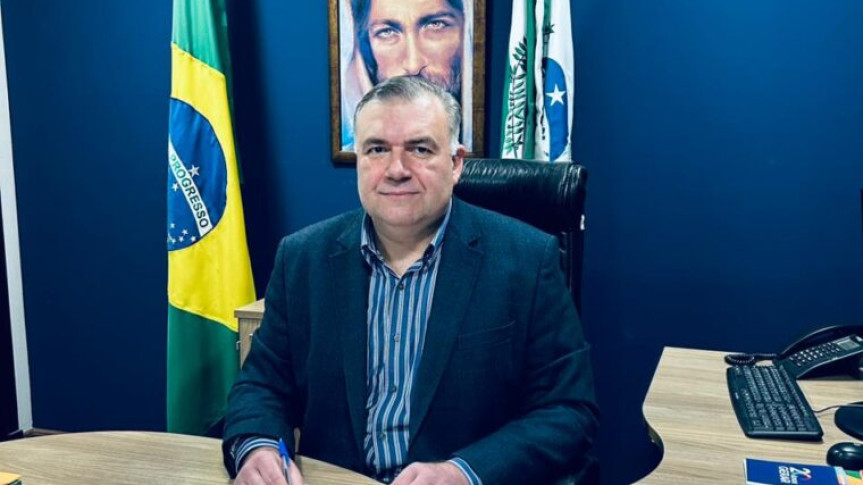 Segundo o deputado Ney Leprevost, a proposta pretende facilitar que pessoas com diabetes recebam do SUS os medicamentos e materiais necessários à sua aplicação, bem como os itens para o monitoramento da glicemia. “Na prática, o projeto evita o custo e o desgaste da repetição desnecessária do laudo médico para atestar uma doença que se demonstra permanente”, disse o deputado.