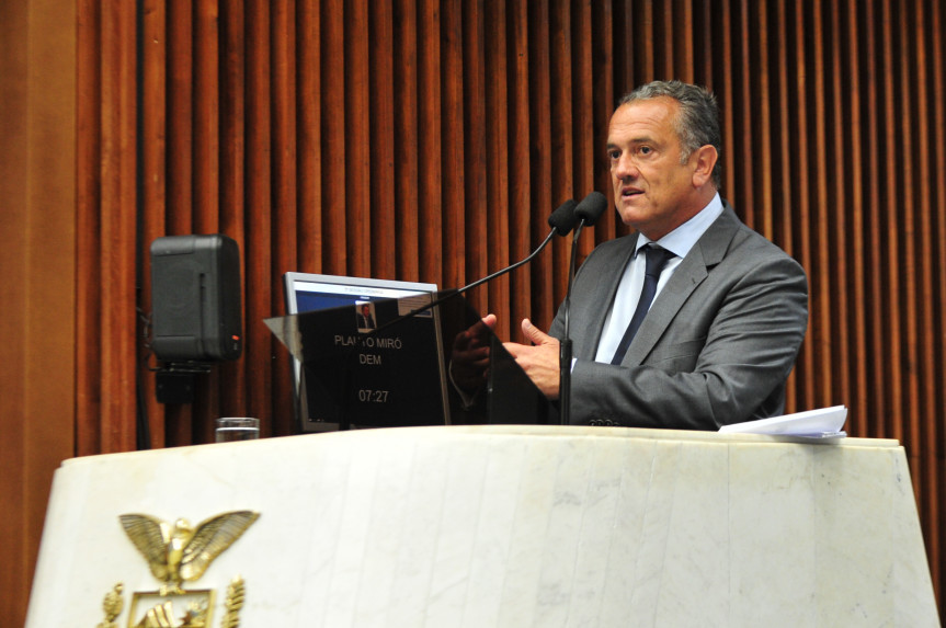 Deputado Plauto Miró (DEM).