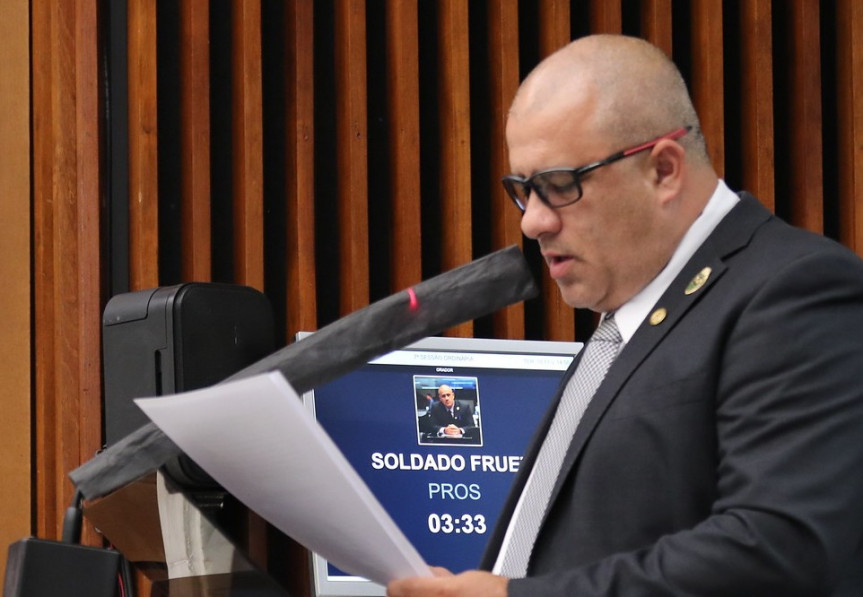 Deputado Soldado Fruet (PROS).