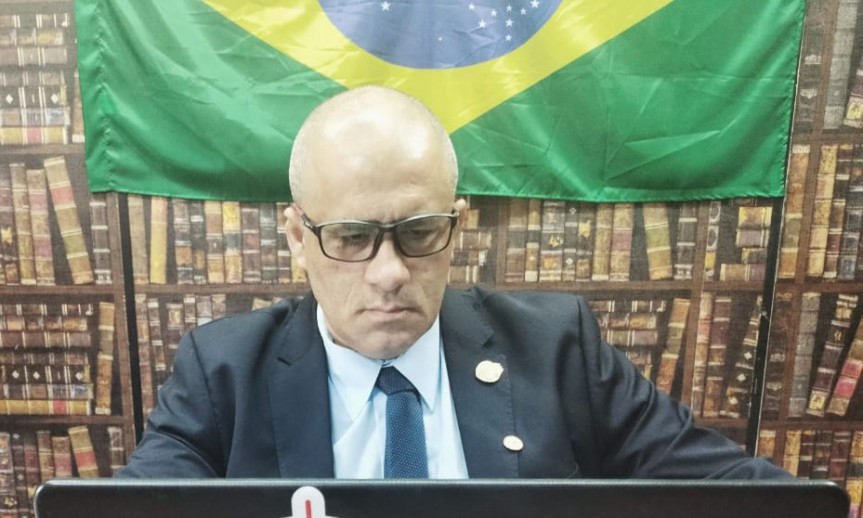 Deputado Soldado Fruet (PROS).