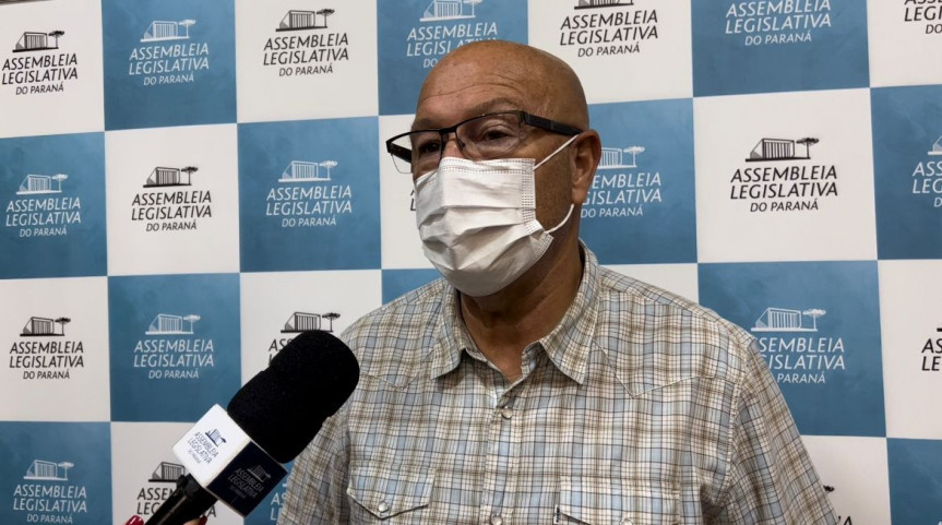 Deputado Luiz Claudio Romanelli (PSB).