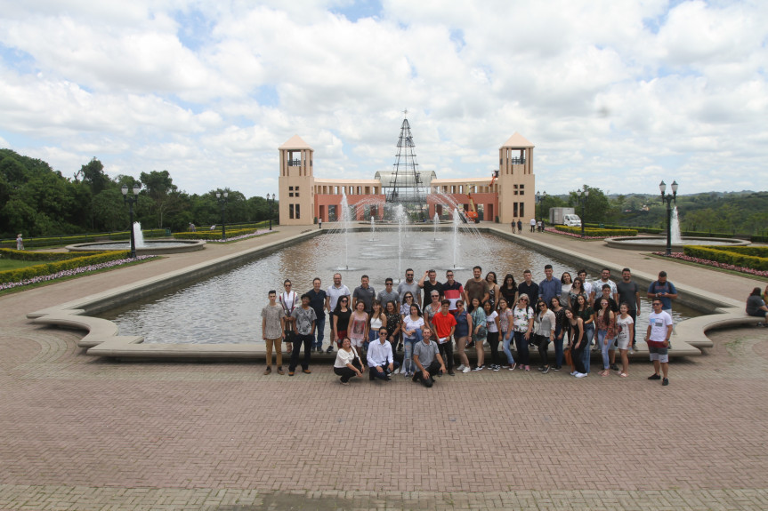 A visita aos principais pontos turísticos de Curitiba esteve no roteiro dos participantes da Caravana da Cidadania.