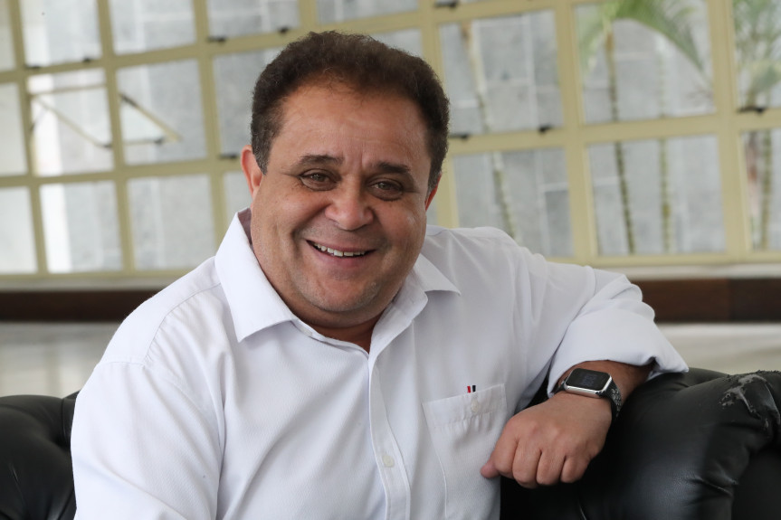 Oziel Luiz de Souza (MDB), mais conhecido como Batatinha, é mais um dos estreantes na Assembleia Legislativa do Paraná na legislatura 2023-2026.